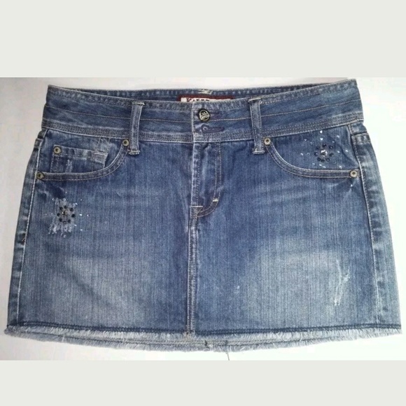 KALI DENIM DISTRESSED DENIM JEAN SKIRT SIZE 5 - Picture 1 of 2